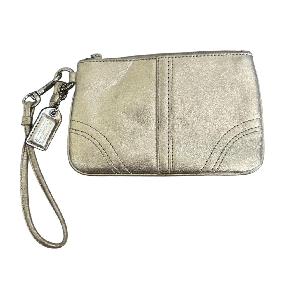 Coach Classic gold Leather Wristlet Small Zippered‎ Wallet Wrist Strap